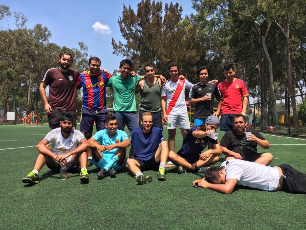 Latecomers take advantage of GK “Fantasma”