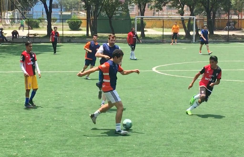 Many new faces at Taxqueña Arena